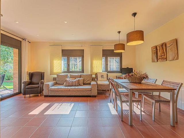 Casa en venta en Sant Llorenç de la Muga, Girona