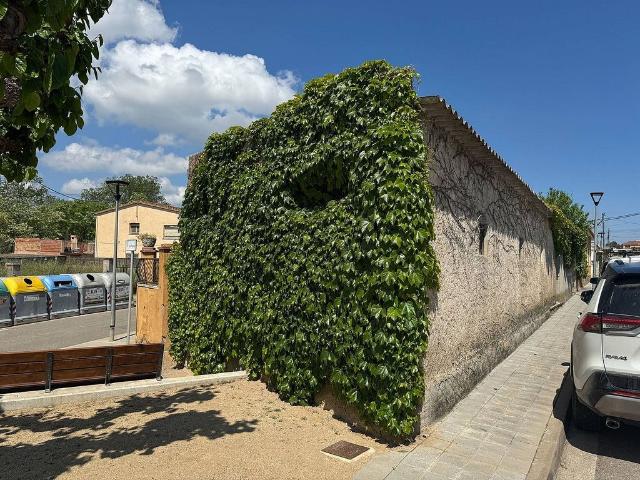 Villa en venta en Sant Miquel De Fluvià