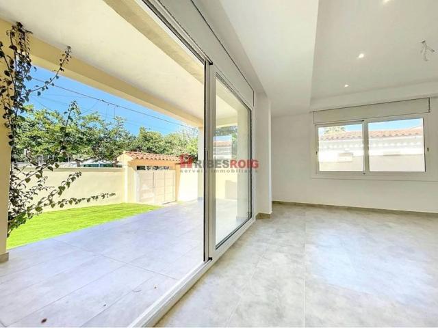 Casa en venta en Garraf, Catalunya