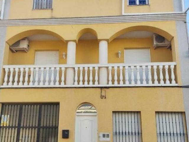 Casa en venta en Santa Amalia, Extremadura