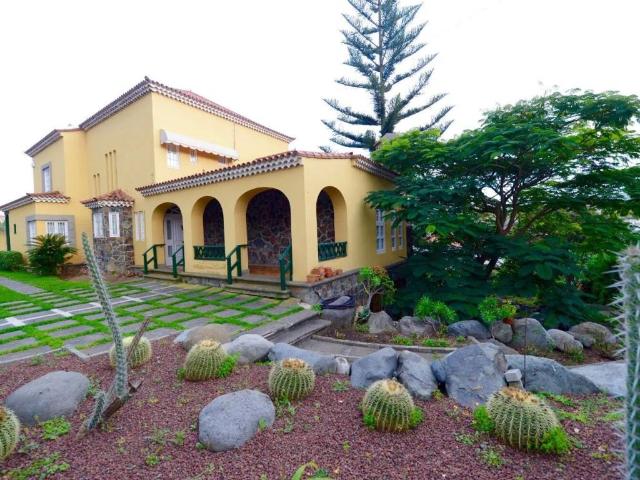 Casa en venta en Santa Brígida, Canarias