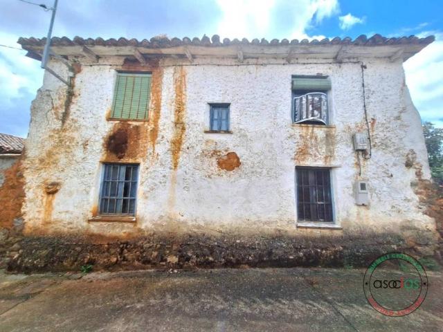Casa en venta en Santa Colomba De Curueño, Castilla y León