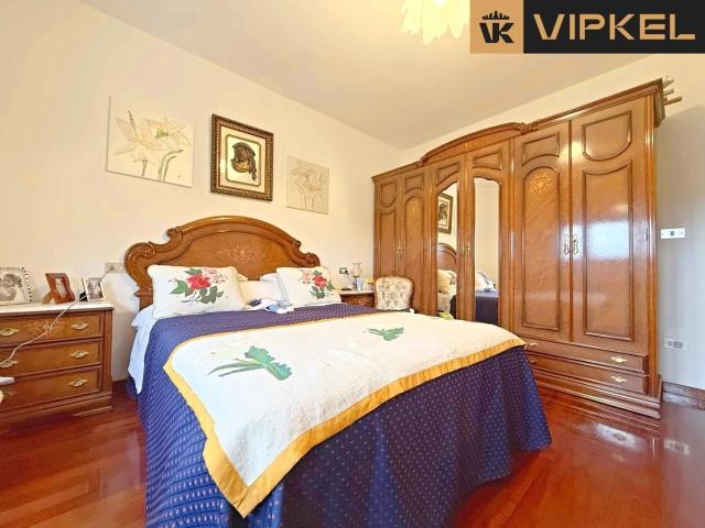 Casa en venta en Alón, Santa Comba