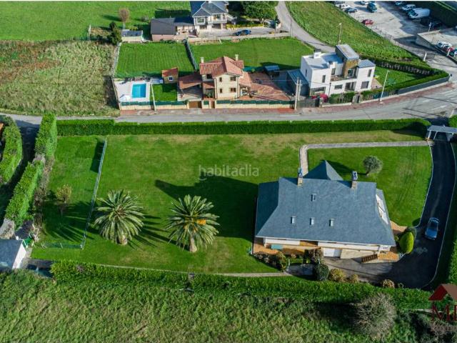 Chalet en venta en Bezana, Santa Cruz De Bezana