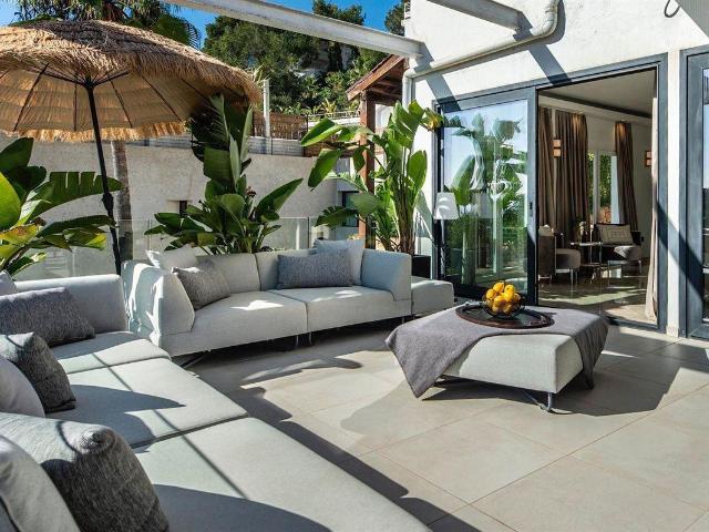 Casa en venta en Santa Eulalia del Río Negro, Rionegro Del Puente