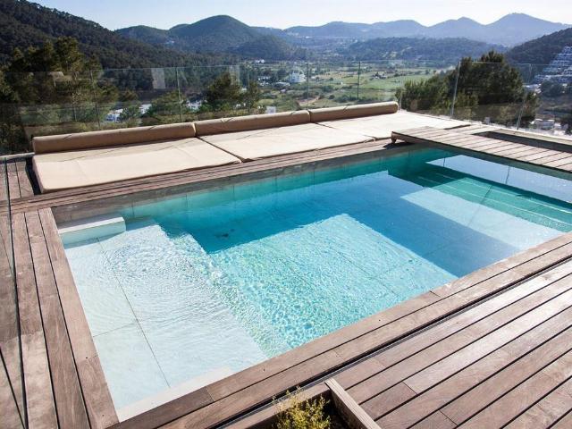 Casa en venta en Santa Eulalia del Río Negro, Rionegro Del Puente