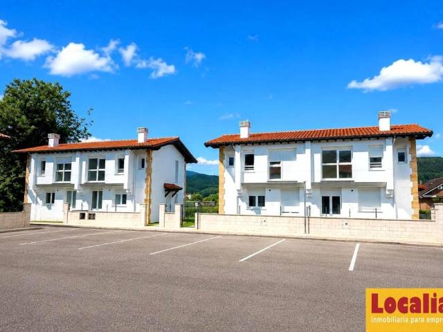Casa en venta en Santa María De Cayón, Cantabria