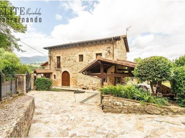 Casa en venta en Santa María De Cayón, Cantabria