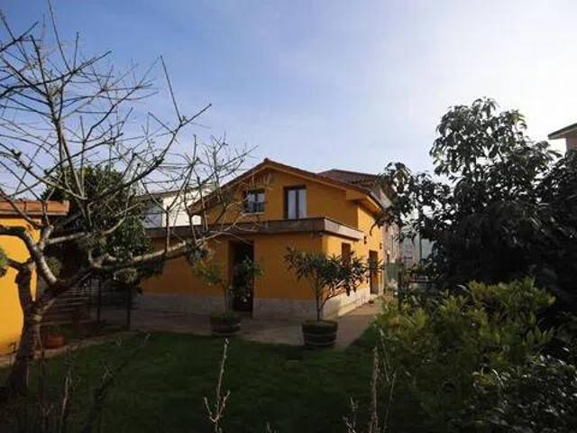 Casa en venta en Santa María De Cayón, Cantabria
