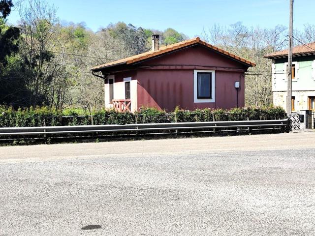 Casa en venta en La Abadilla, Santa María De Cayón