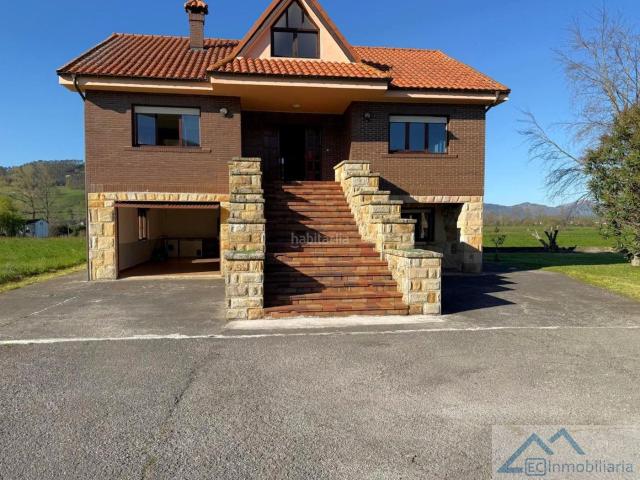 Casa en venta en La Abadilla, Santa María De Cayón