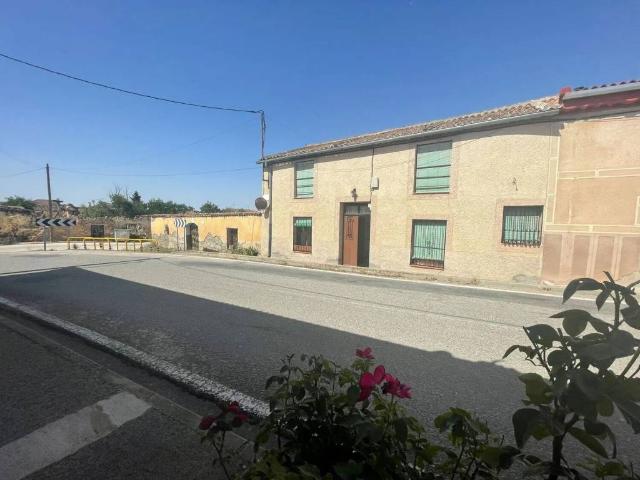 Casa en venta en Santa María La Real De Nieva, Segovia