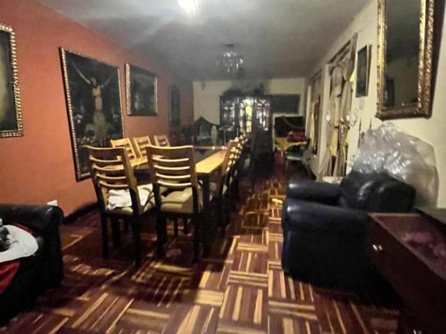 Casa En Venta En Santa Úrsula Ideal Para Vivir O Desarrollo Inmobiliario