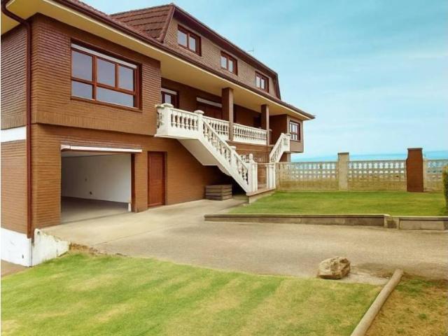 Casa en venta en Cueto, Santander