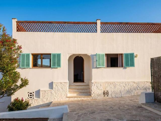 Casa en venta en Migjorn, Baleares