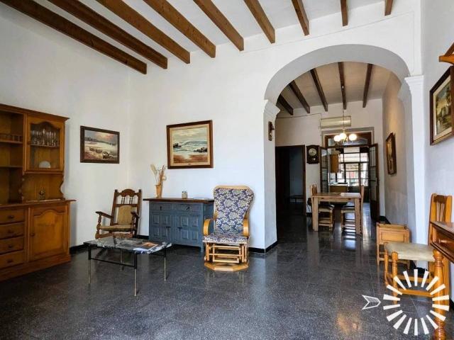 Casa en venta en es Llombards, Migjorn