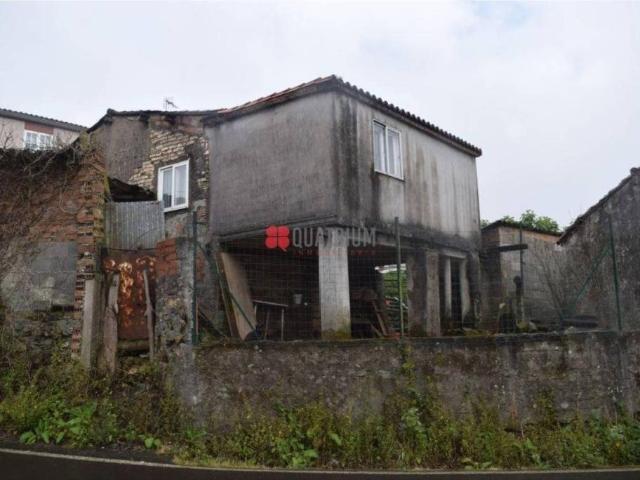 Casa en venta en Santiago, Galicia