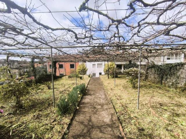 Casa en venta en Santiago, Galicia