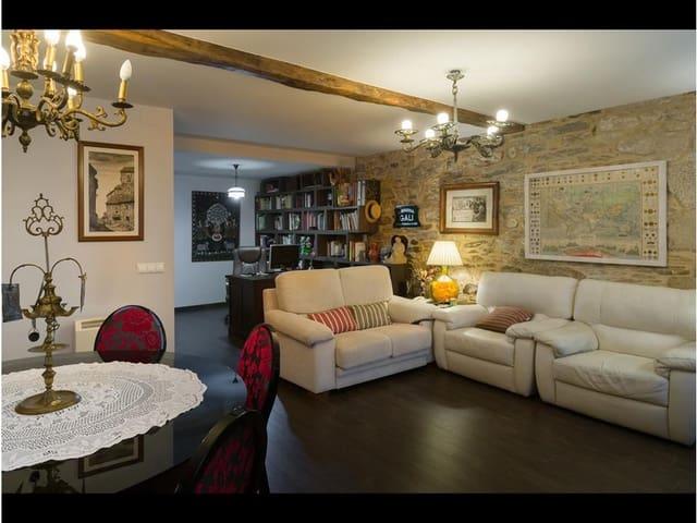 Casa en venta en Santiago de Compostela, Santiago