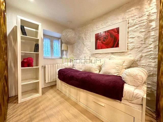 Casa en venta en Santiago de Compostela, Santiago