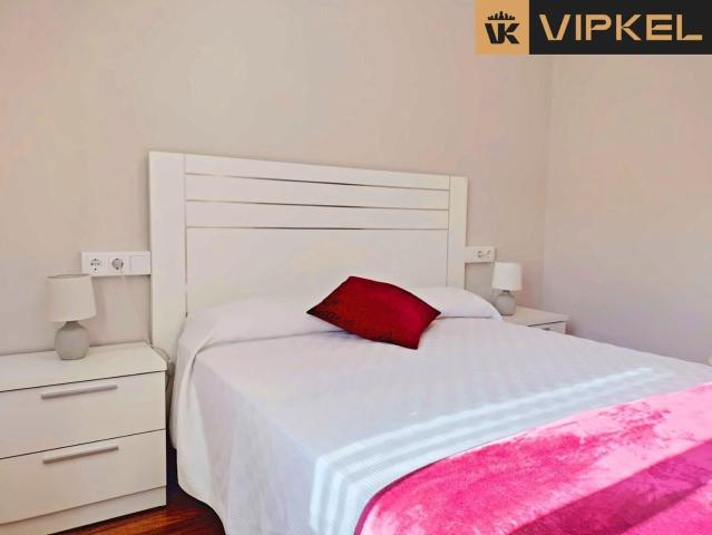 Casa en venta en A Rocha Vella, Santiago