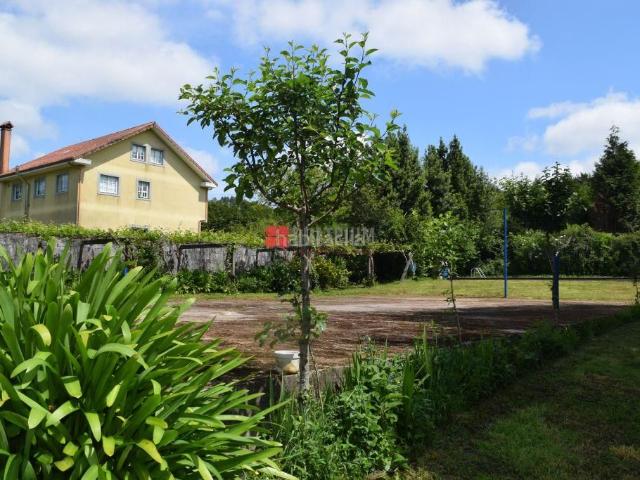 Casa en venta en Santiago de Compostela, Santiago