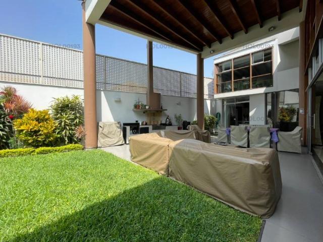 Casa venta en Santiago De Surco, Lima Metropolitana