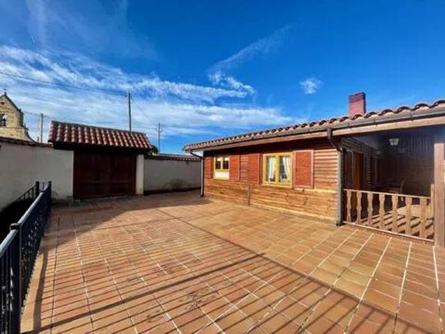 Casa en venta en Santiago Millas, Castilla y León