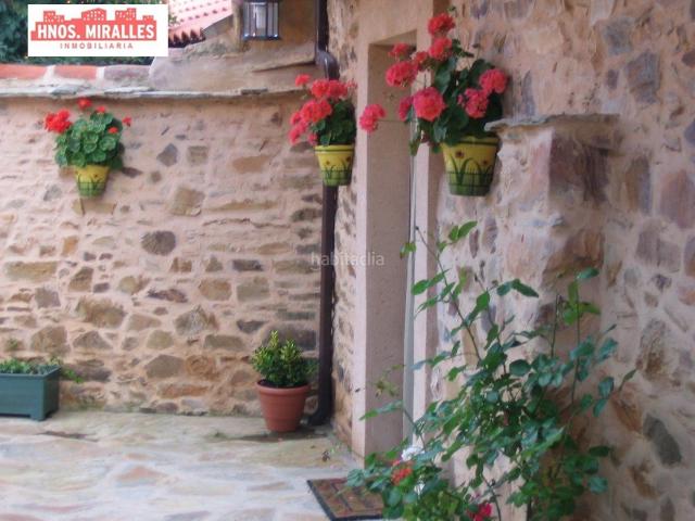 Casa en venta en Santiago Millas, Castilla y León