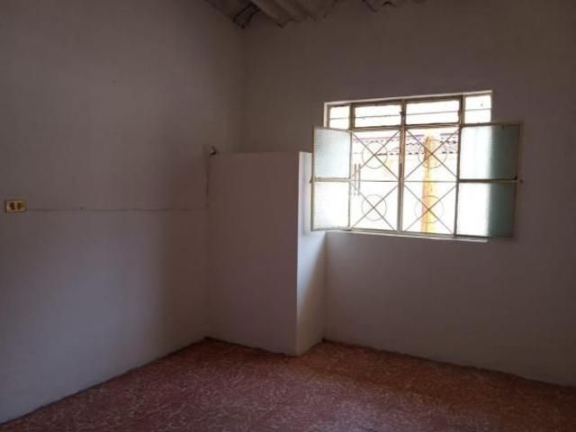 CASA EN VENTA EN SANTIAGO TUXTLA, DOS RECAMARAS UN NIVEL