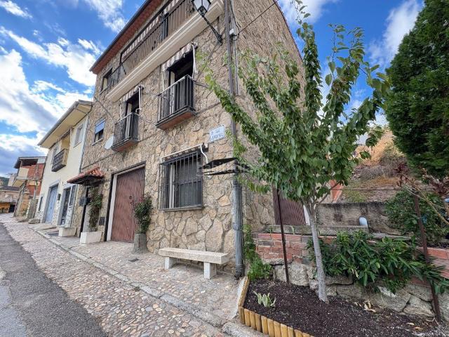 Casa en venta en Santibáñez De La Sierra, Castilla y León