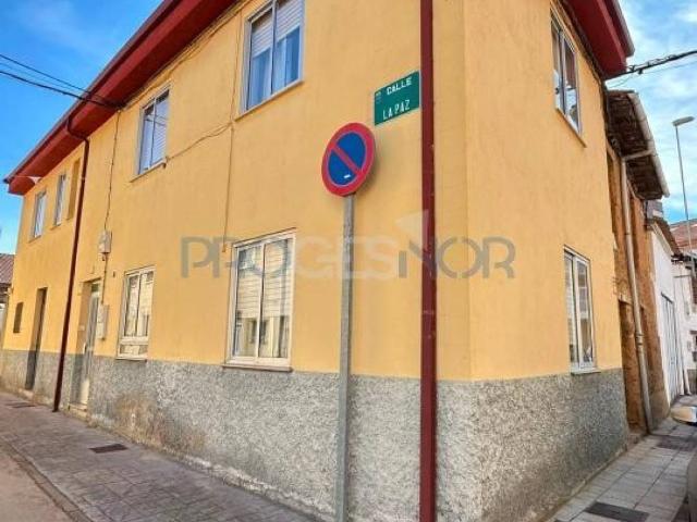 Casa en venta en Santovenia De La Valdoncina, Castilla y León
