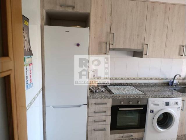 Casa en venta en Santovenia De La Valdoncina, Castilla y León