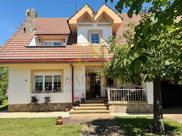 Casa en venta en Santovenia De La Valdoncina, Castilla y León