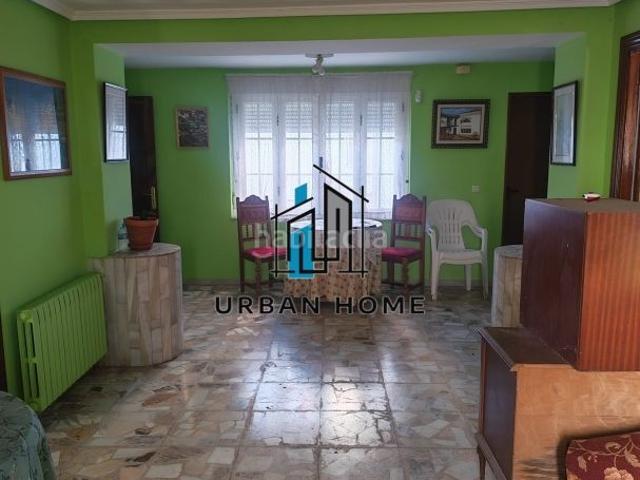 Casa en venta en Santovenia De La Valdoncina, Castilla y León