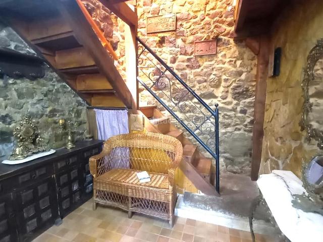 Casa en venta en Sariego