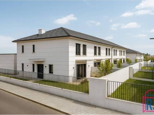 Casa en venta en Sariegos, Castilla y León