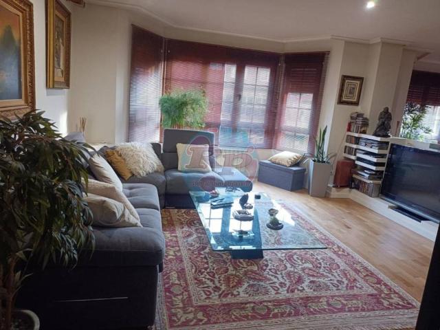 Casa en venta en Sariegos, Castilla y León