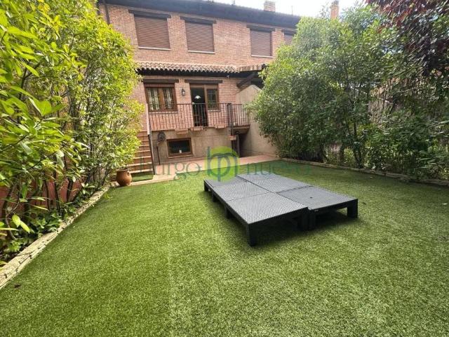 Casa en venta en Sariegos, Castilla y León