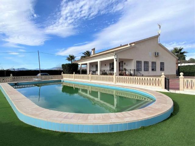 Casa en venta en Sax