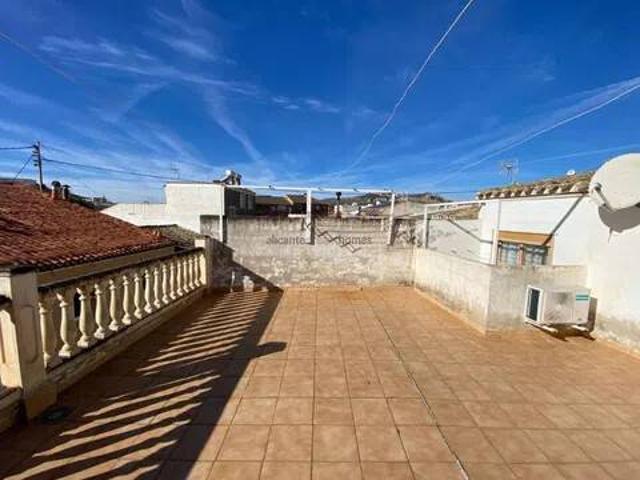 Casa en venta en l'Alt Vinalopó / El Alto Vinalopó, Valencia