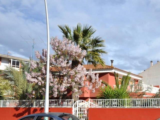 Casa en venta en l'Alt Vinalopó / El Alto Vinalopó, Valencia