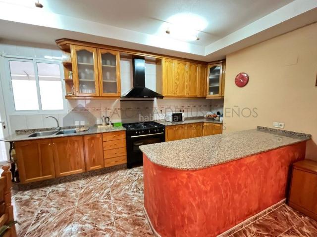 Casa en venta en l'Alt Vinalopó / El Alto Vinalopó, Valencia