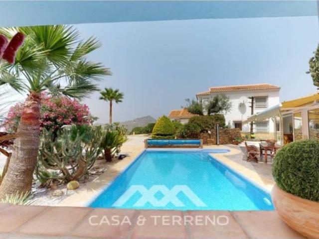 Casa en venta en La Axarquía, Andalucía