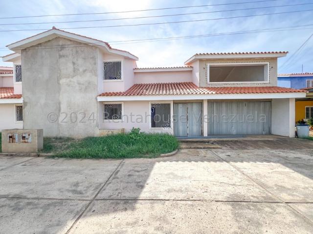 Casa en venta en Coro, Falcón