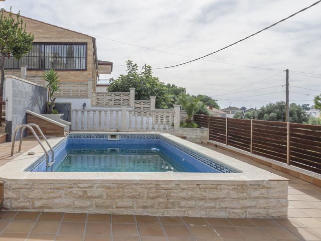 Casa en venta en Segur de Calafell, Baix Penedès