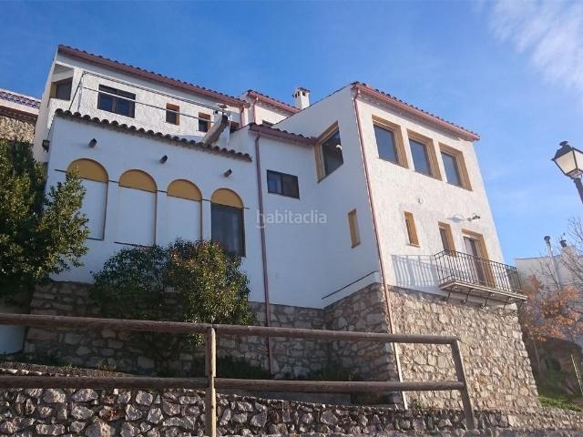 Casa en venta en Segura De La Sierra