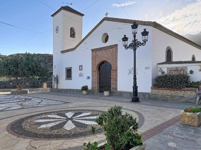 Casa en venta en Senés, Andalucía