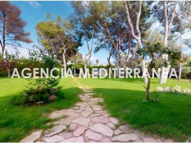 Casa en venta en el Camp de Túria, Valencia