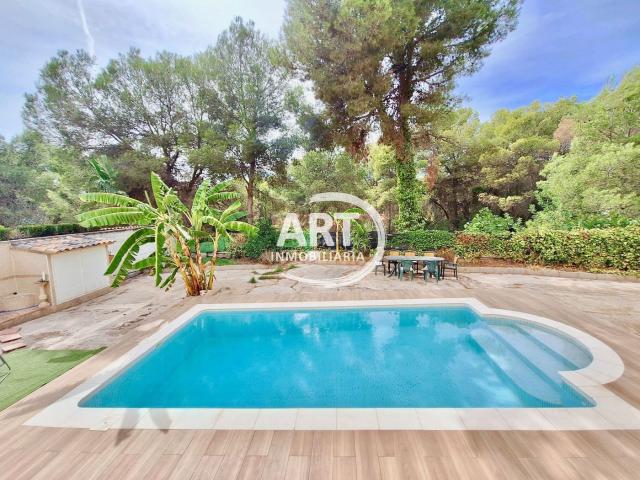 Casa en venta en el Camp de Túria, Valencia